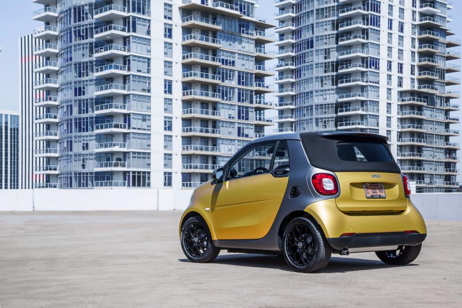  Smart ForTwo Prime Cabrio 2016 года  (NA) (фото 8 из 19)